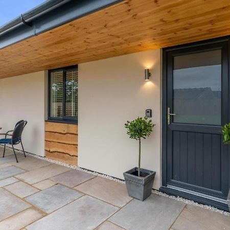 Rose Barn - Luxury Barn Accommodation In The Cotswolds Gretton  Bagian luar foto