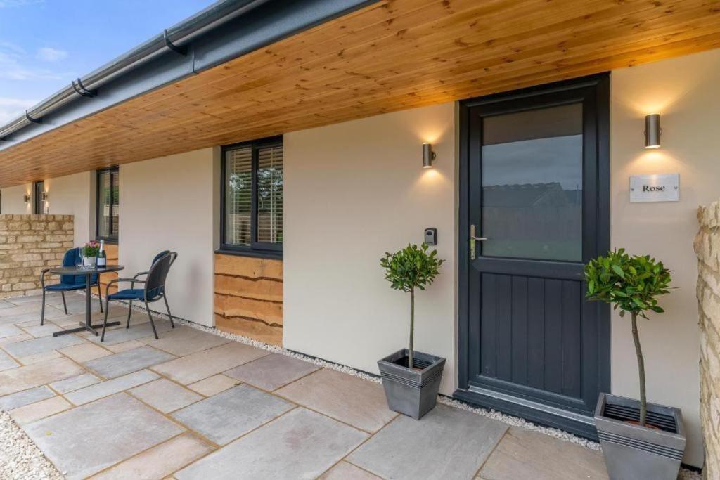 Rose Barn - Luxury Barn Accommodation In The Cotswolds Gretton  Bagian luar foto